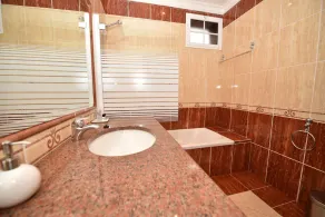 Vila Santana (Living with Glamour) - Image 3