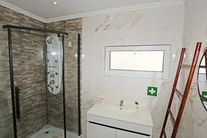 S 01 - 1 Bed Apartment in Quinta Silvestre - Image 2