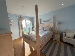 4 Out Of The Blue, Croyde - Free Parking & WiFi - Pet Friendly - Image 5