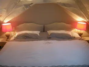 Charming Cottage with Private Garden, Near Loire Castles, Pet Friendly, Free Wi-Fi - Image 4