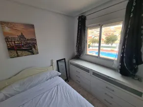 Gorgeous 3 Bed En-Suite, Huge Roof Terrace overlooking Pool and La Marquesa Golf - Image 4