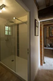 Pretty Norman cottage with indoor and heated pool, sauna and spa - Image 4