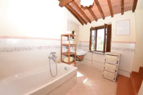 Maison de vacances privée avec piscine privée, WIFI, climatisation, véranda, près de Lucques - Image 3