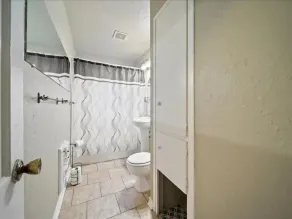Charming 3BR Home in Brookside |Near Gathering Plc - Image 2