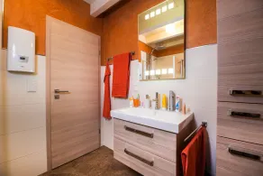 Casa de férias para até 6 pessoas, com um grande jardim, 3 quartos e 2 banheiros <br> - Image 2