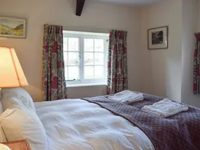 5 bedroom accommodation in Winsford - Image 4