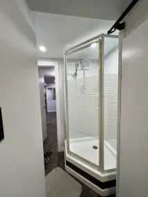 Fully AirConditioned Resort Style home living w/Hottub,outdoor shower and  pool. - Image 3