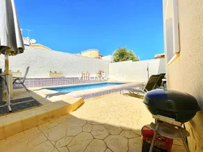 Villa Sol La Marina by Villas&You - Image 5