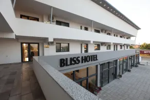 Bliss Inn Tunari - Image 4
