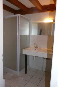 Casa indipendente con piscina, club per bambini nel condominio - Image 5