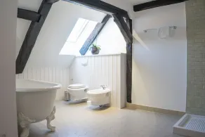 Relining! Familyfriendly. Bright. Lots of space. picture window - Image 5