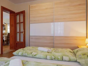 Fantastisk privat feriebolig for 4 personer med WIFI, klimaanlæg, TV, terrasse og kæledyr tilladt - Image 4