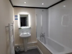 The George and Dragon Hotel - Image 3