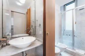 Charming De Togni Apartment - Image 3