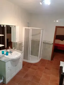 Ejendom med panoramaudsigt og privat pool - Image 5