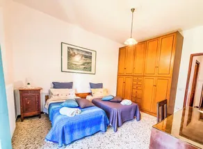Detached house with private pool near Bolsena and Orvieto. - Image 5