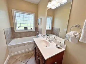 Laguna Breeze - Image 3