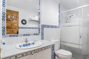 Appartement \"El Duende de Zahara\", avec vue sur mer, piscine, gym et Wi-Fi. - Image 3