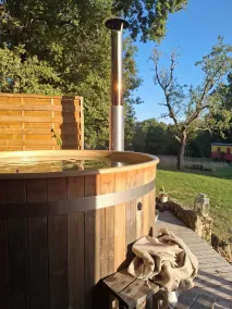 Landes\" guest room with private Nordic bath - Image 2