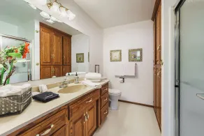 Great location! 5 BR 3 BA between Fish Creek and Ephraim, WI - Image 2