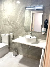 Almar 52 Suites - Image 2