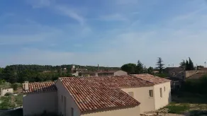 Apt 50m2 med balkon fuldt udstyret nær Avignon - Image 3