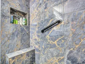 Poolside Luxury, Ground Level, 3 Bedroom Condo - Image 3