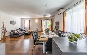 Beautiful home in Pazin - Image 2