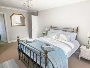 4 bedroom accommodation in Winscales - Image 4