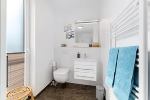 Houseboat 'Sutje' con vista mare, terrazza privata e Wi-Fi - Image 3