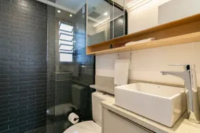 Studio with Washer, Living Room and Kitchen - Image 3