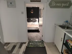 Hidden Treasure-Netflix and Wi-Fi-Basement flat - Image 5