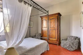 Large air-conditioned house with heated swimming pool in quiet Provence - Image 5