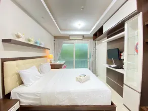 Comfy 3BR Galeri Ciumbuleuit 1 Apt By Travelio - Image 4