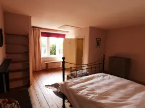 17th Century country  Farmhouse stylishly finished, set in picturesque village - Image 5