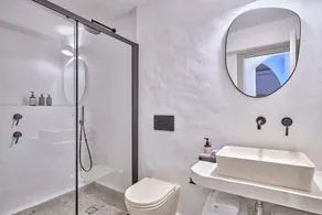 160 m2 Villa with Private pool & Sea View - Image 4
