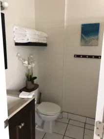 Kona Shores, Ali'i Drive, 1 Schlafzimmer Wohnung für 4 Personen im Erdgeschoss, Klimaanlage, WiFi, Pool! - Image 2