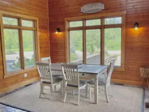 Aloha Ranch 10,000 sq/ft, 40 acres, game room, theater, fishing pond, and more! - Image 4