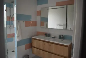 Beautiful house for 10-12 people, 4 bedrooms, terrace and garden - Image 2