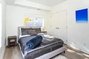 Modern condo #Self checkin #CityLife #Location #Rooftop Deck - Image 4