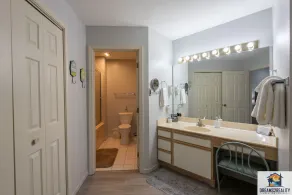 2BR Walk-In Condo at Pointe Royale - 2 Pools - FREE TICKETS INCLUDED - PR63-3 - Image 3