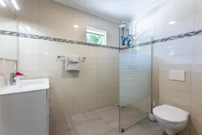 Villa Drumi Dushi - Marbella Estate - Image 2