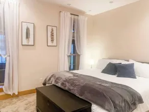 Spacious, family-friendly lodge on 10 wooded acres. Sleeps 20 with 5 bedrooms,  stocked pond - Image 4