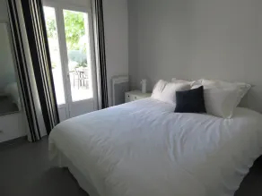 Beautiful House by the sea for 9 pax in SETE Villeroy District - Image 3