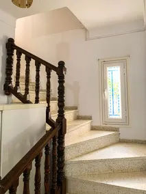 Casa em uma área residencial a 100 m de uma praia magnífica - Image 2