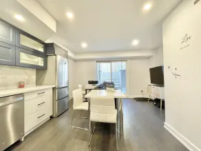 New Private Entrance Bright Boutique 1 Bedroom Suite with Patio - Image 5