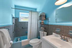 Cozy 3br with saltwater pool, reverse osmosis water filter! - Image 4