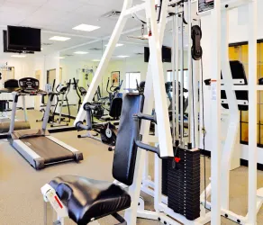 Queen Suite in Stafford! Shared Indoor Pool + 24h Business Center - Image 3