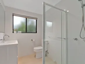 Chez Reeve - Image 2