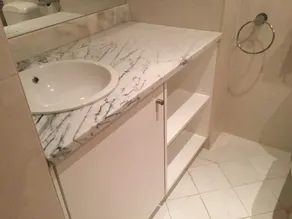 Appartamento a cinque minuti dalla spiaggia, lettini disponibili in spiaggia durante luglio e A - Image 3